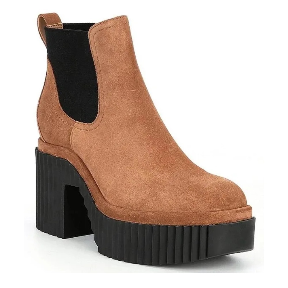 Gianni Bini Ryker Sole Lug sole suede platform booties black. Brown size 8.5 9.5
